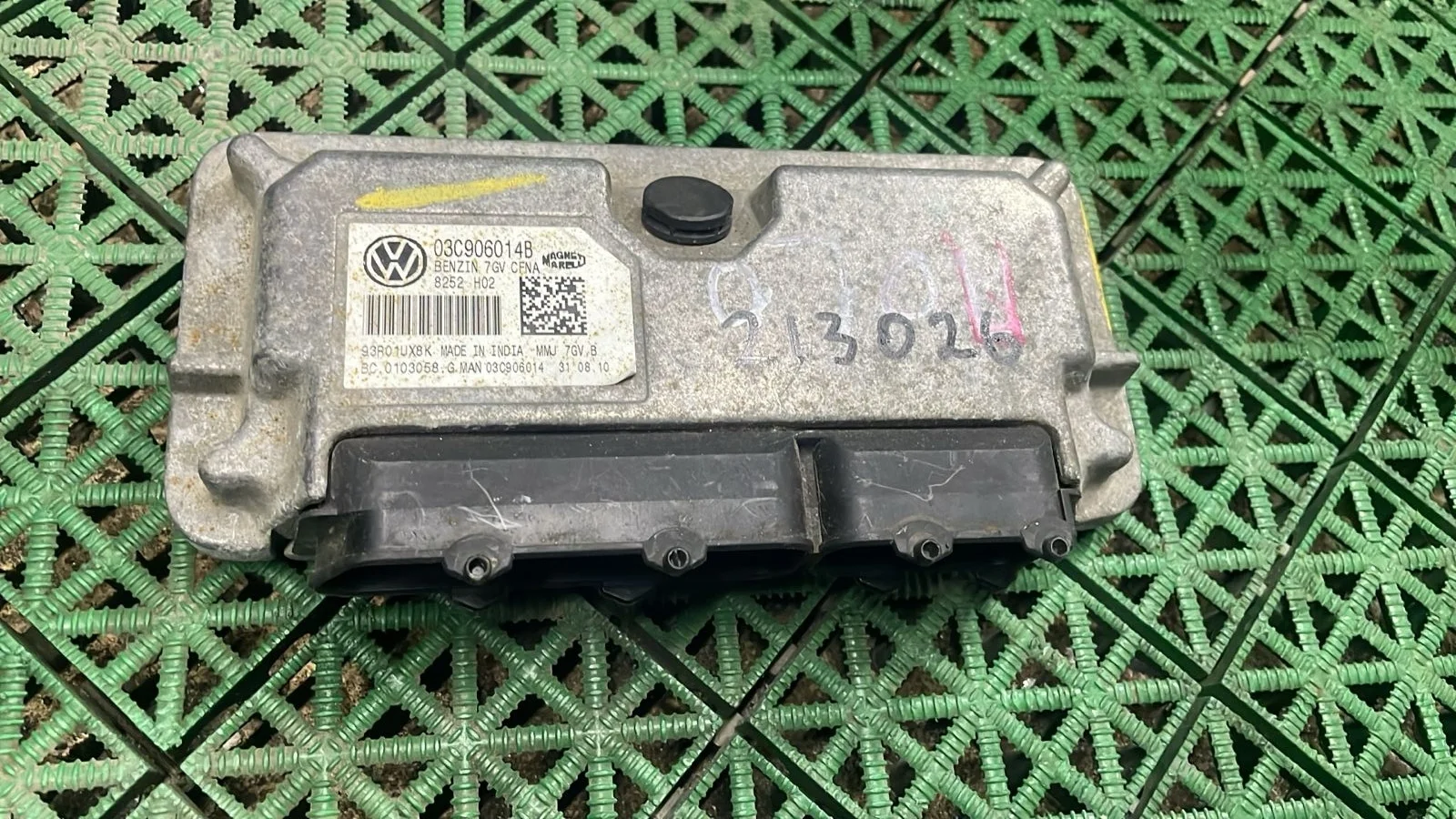 Блок управления двигателя ДВС ЭБУ VOLKSWAGEN POLO 1,6 CFNA 2010- Б/У POLO(2010-;POLO(2015-