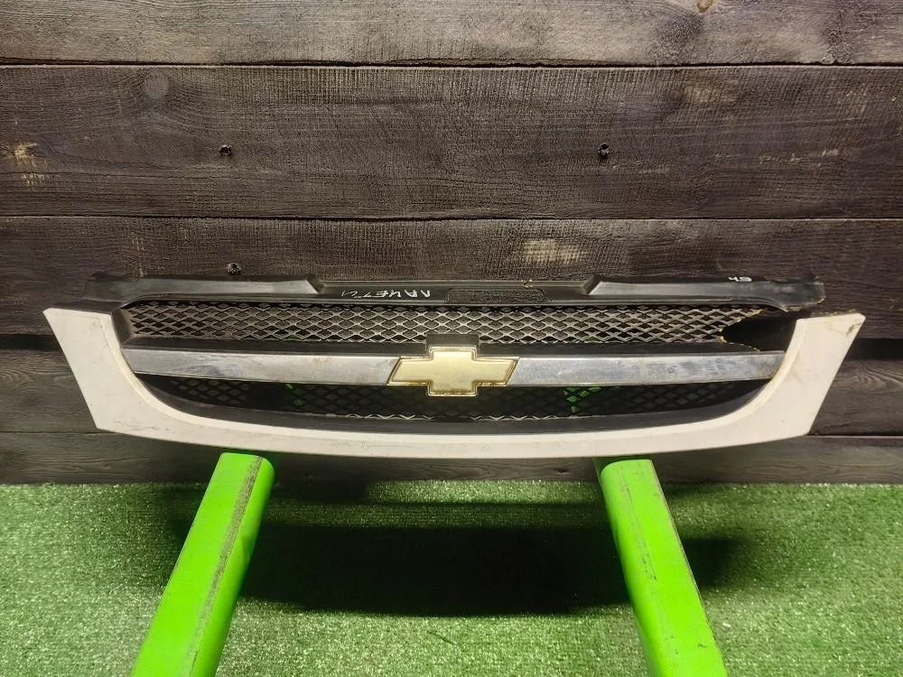 Решетка радиатора Chevrolet Lacetti