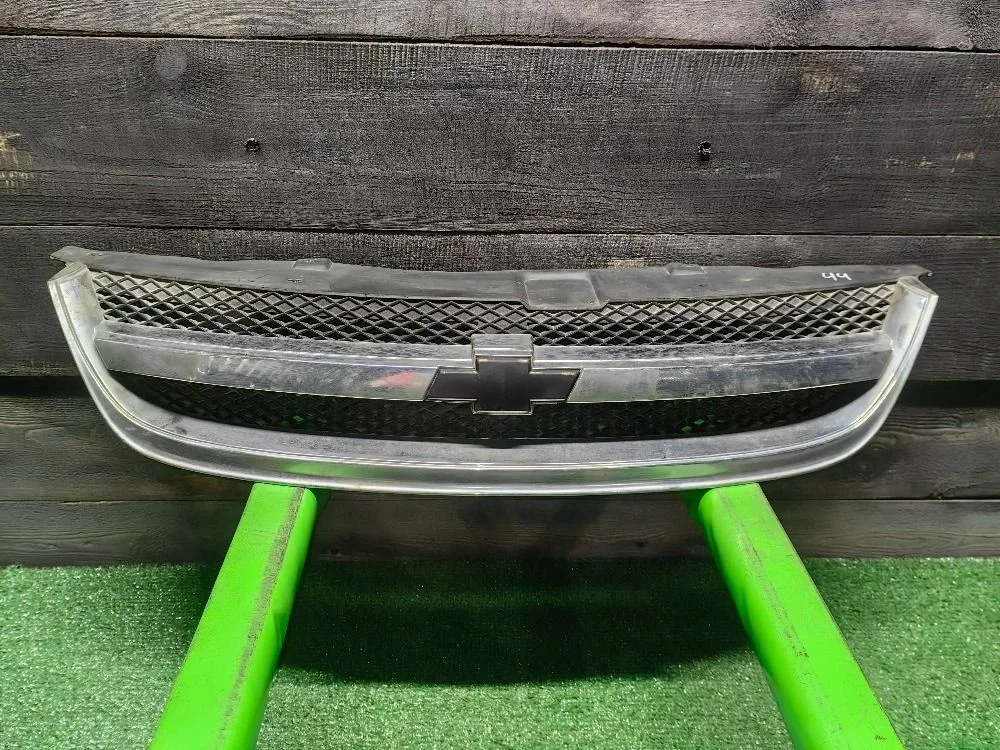 Решетка радиатора Chevrolet Lacetti