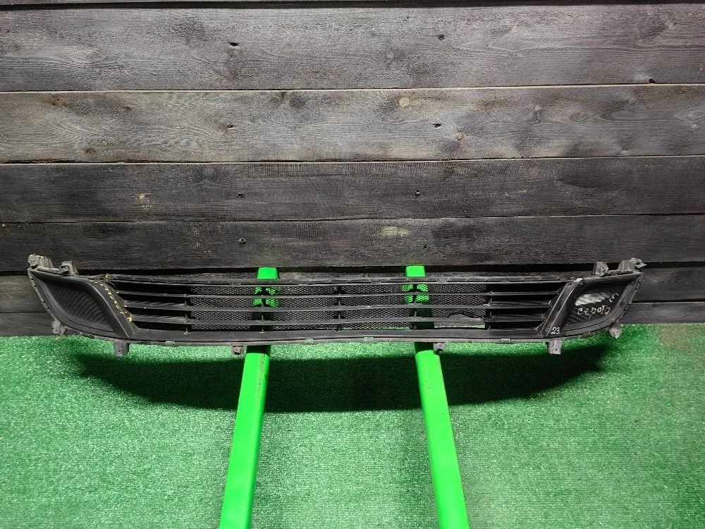 Решетка в бампер Kia Cerato III