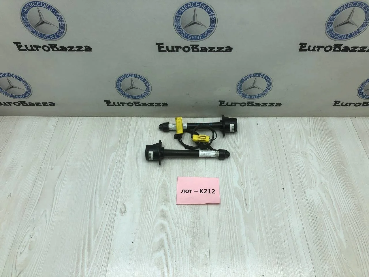 Пиропатрон петли капота Mercedes W166