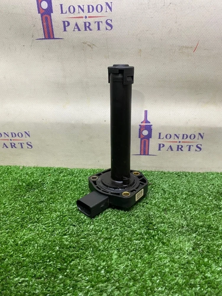 Датчик уровня масла BMW 330d F30