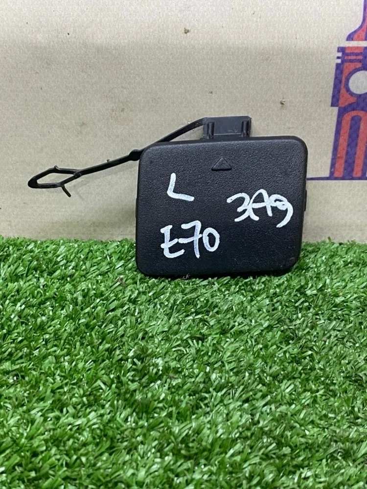 Заглушка бампера BMW X5 E70