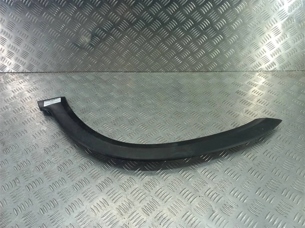 Накладка крыла переднего левая HONDA CR-V II (200