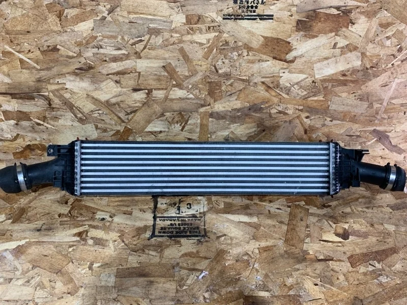 Интеркулер Audi A4 2007-2011 B8