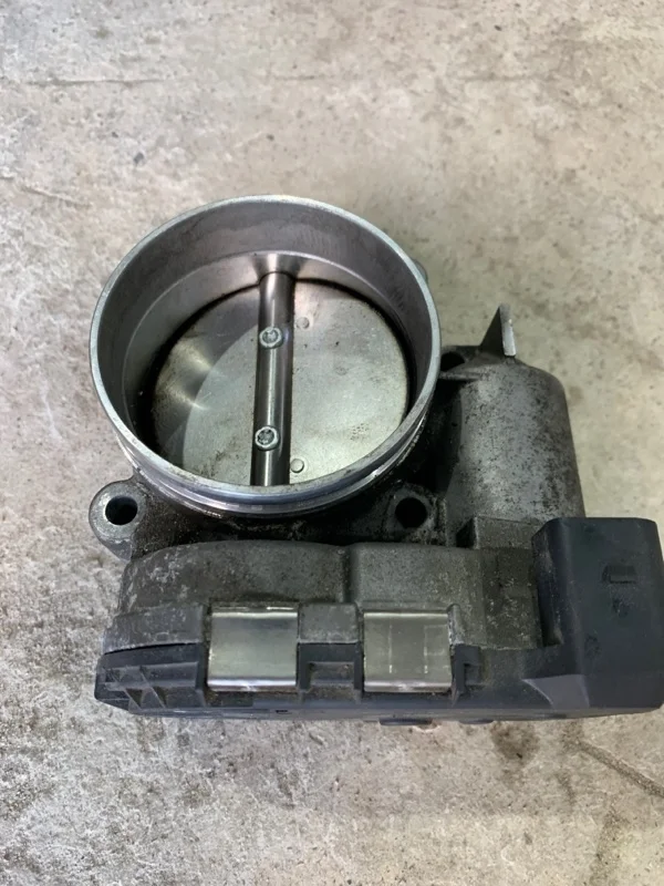 Дроссельная заслонка Audi А6 С6