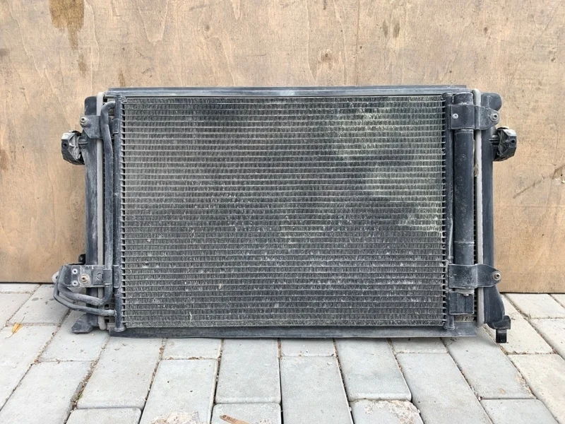 Кассета радиаторов Volkswagen Golf 5