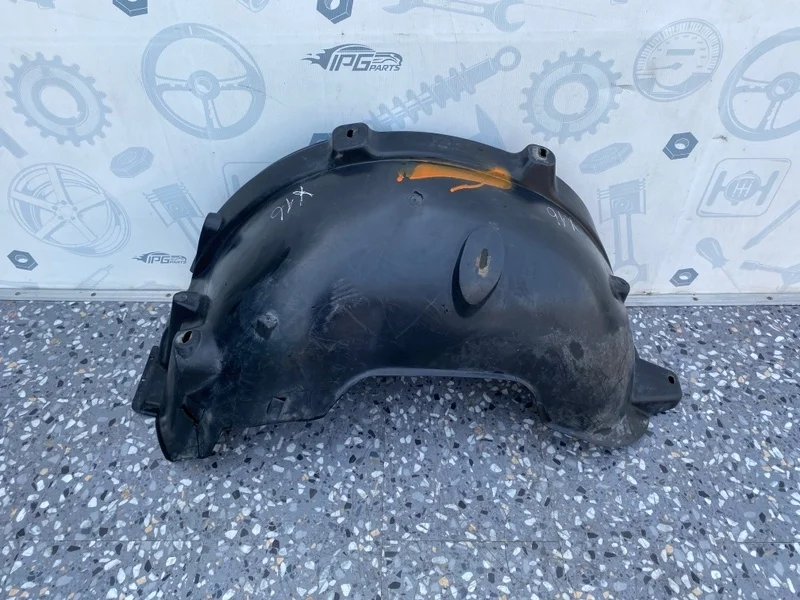 Подкрылок передний левый Mercedes-benz ML 2003 W163