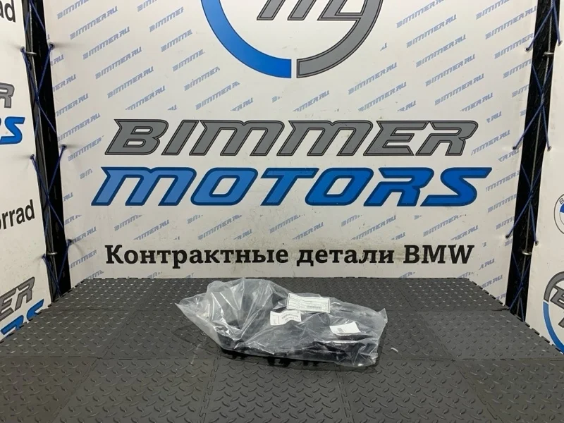 Решетка в бампер BMW 4 51118054508 F33, передняя правая