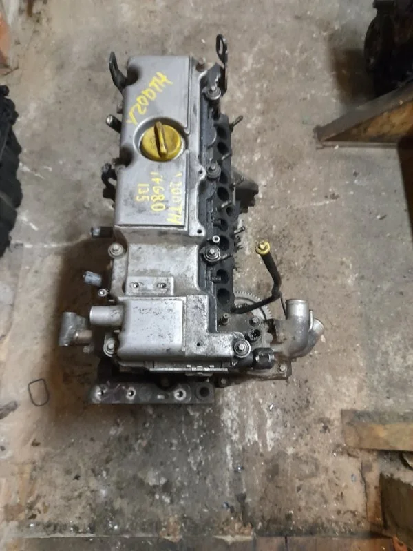 Двигатель Opel Zafira 2002