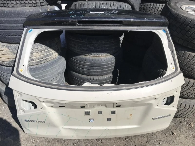 Крышка багажника Suzuki Vitara 6910054P01 P90