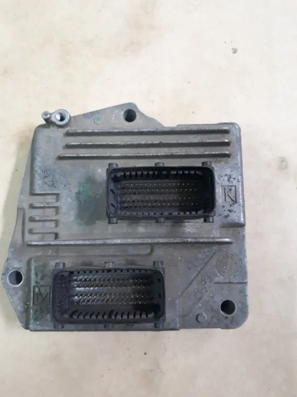 Блок управления двигателем Opel Astra 2007 H