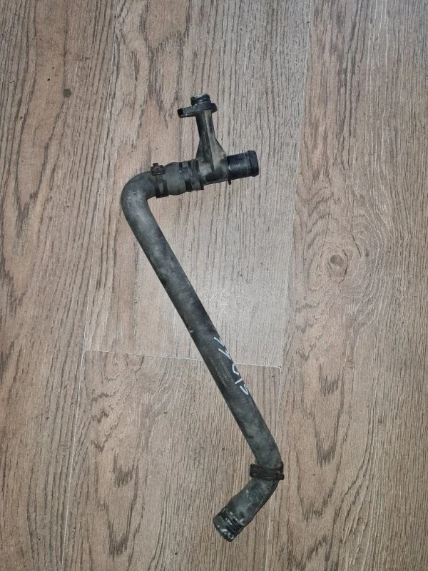 Патрубок с тройником Porsche Cayenne 2006 955