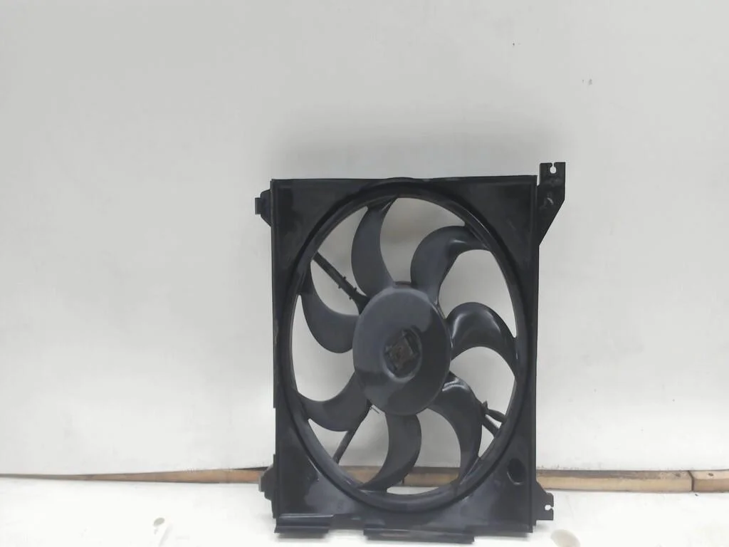 Вентилятор охлаждения двигателя Hyundai Sonata