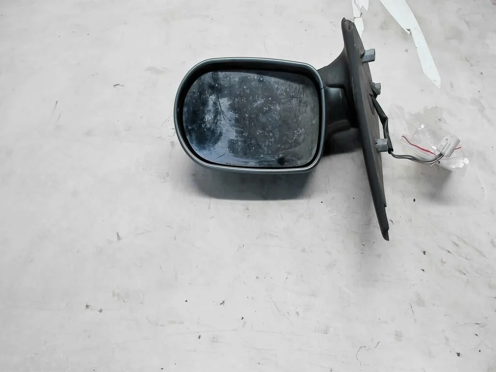 Зеркало правое электро Fiat Albea