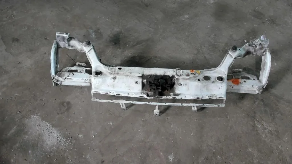 Панель передняя верхняя Ford Transit