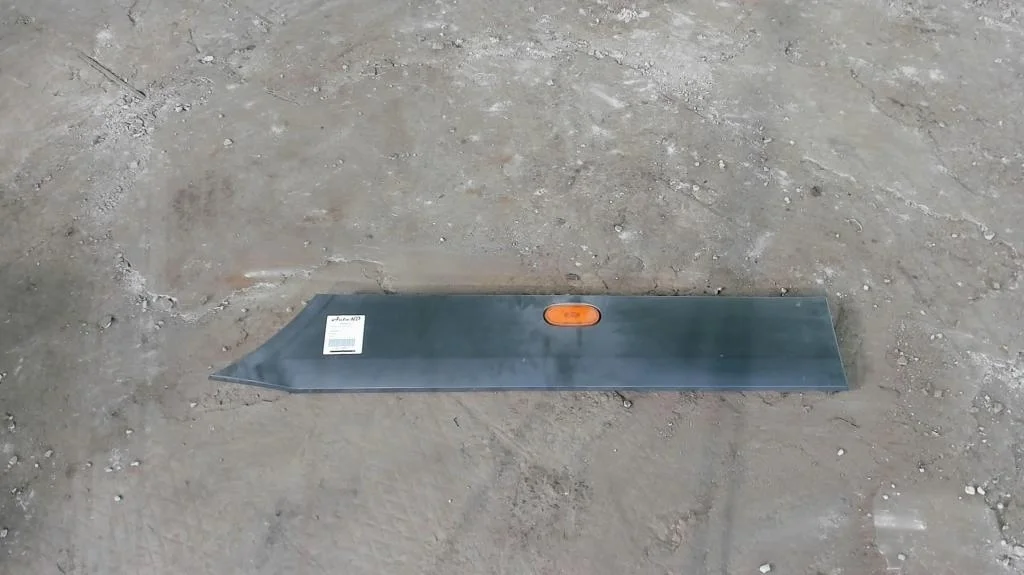 Молдинг крыла заднего левого до Volkswagen