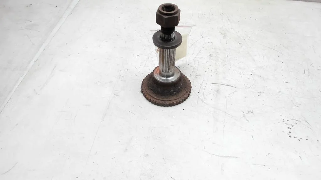 Цапфа ступицы передней Л=П RWD Ford Transit