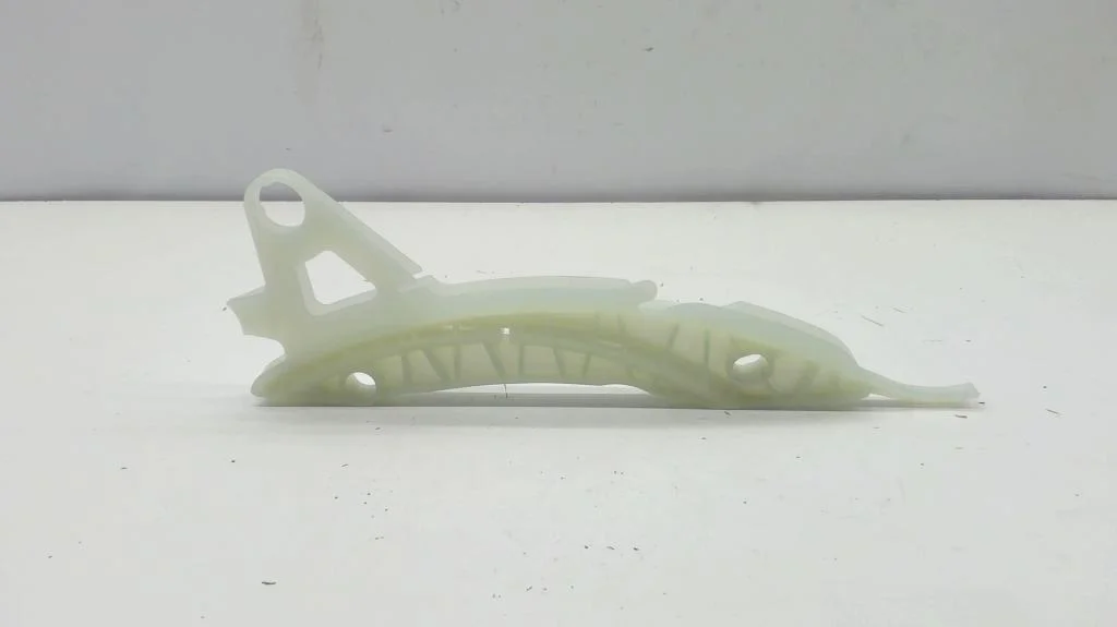 Направляющая цепи левая Citroen Berlingo