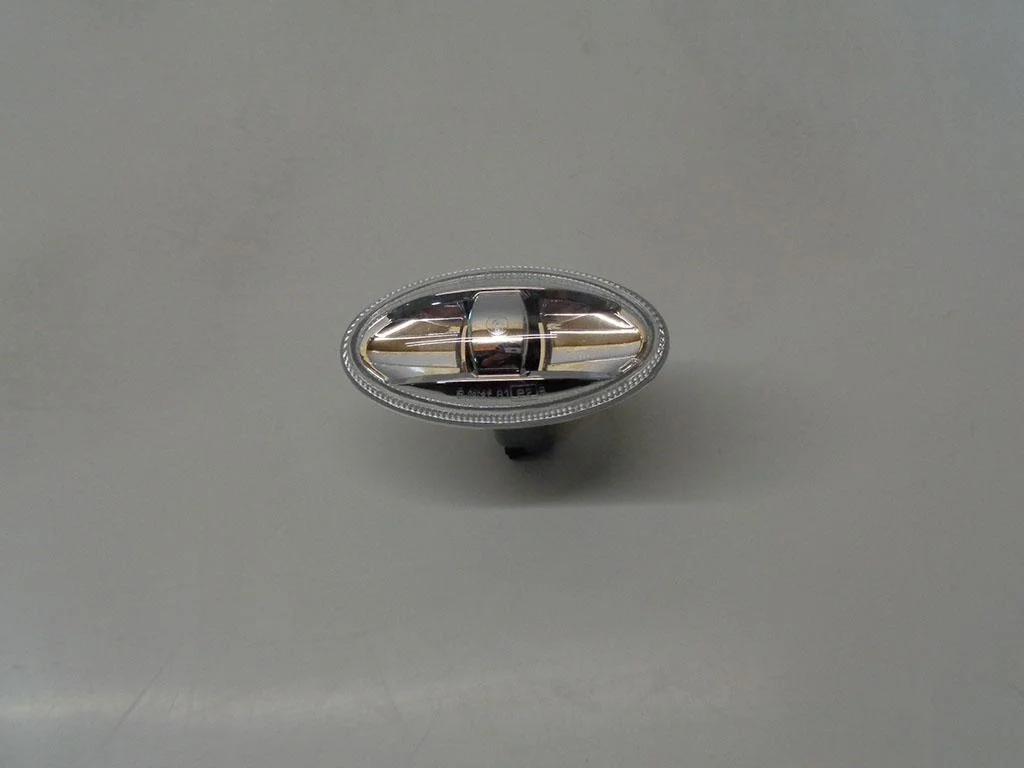 Повторитель поворота на крыло Citroen Jumpy