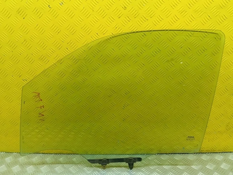 Стекло двери передней левой Nissan Navara (D40) 2004-2015 2007 80301EB300 ПИКАП 2.5 D YD25DDTI