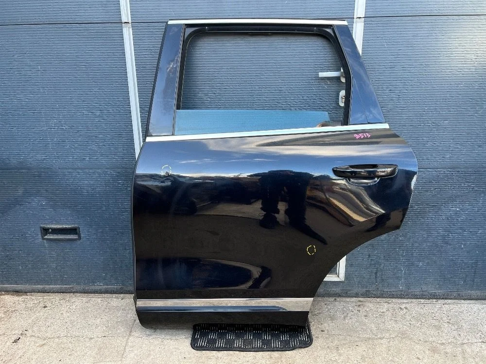 Дверь задняя левая Volkswagen Touareg II (2010—2014)