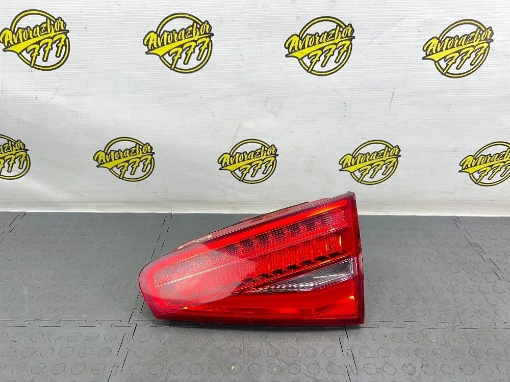 Фонарь задний внутренний правый Audi A4 B8 рестайлинг (2011—2015)