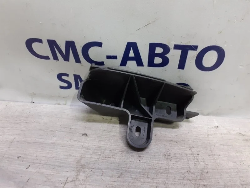 Кронштейн бампера Audi A6 Allroad 4F9807898A C6 3.2 AUK, задний правый