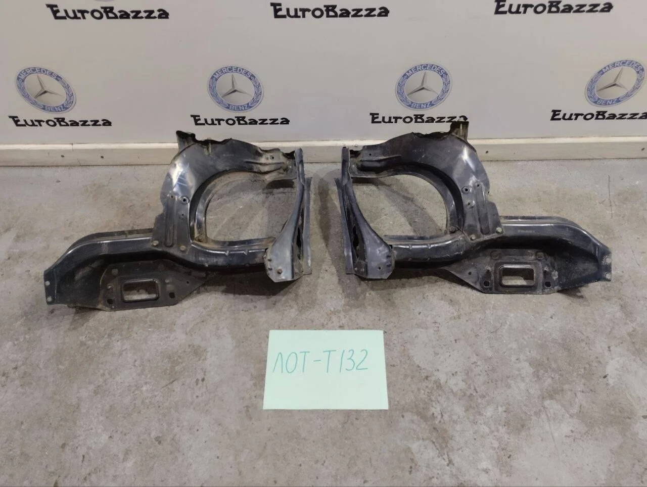 Кронштейн фары Mercedes W164