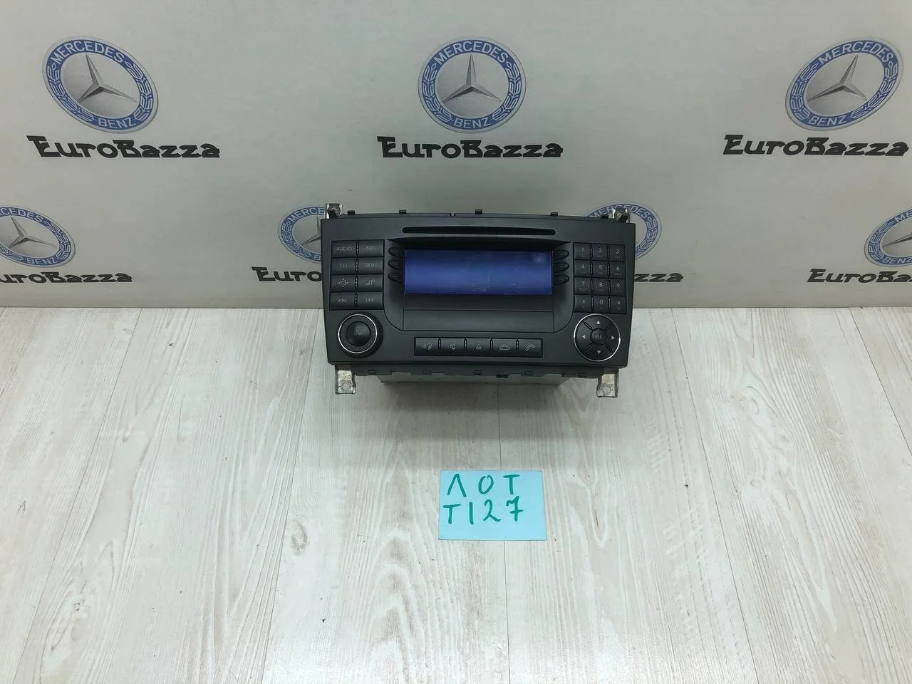 Магнитола штатная COMAND Mercedes W203