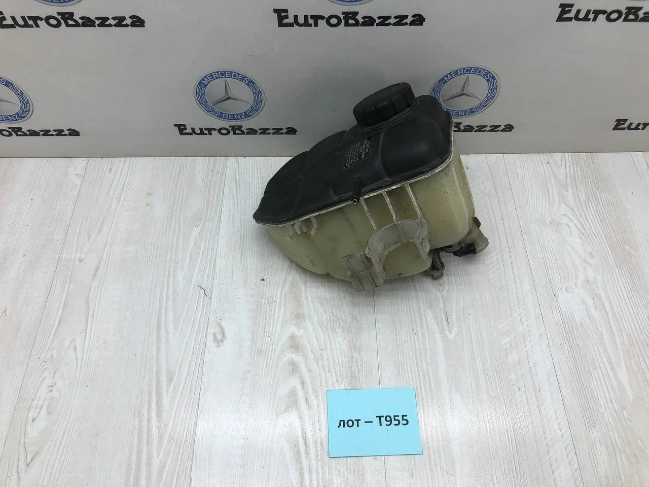 Расширительный бачок Mercedes W203