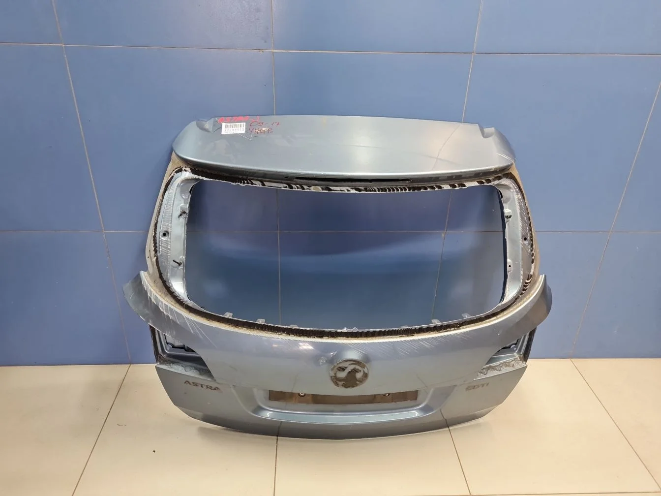 Дверь багажника для Opel Astra J 2009-2017