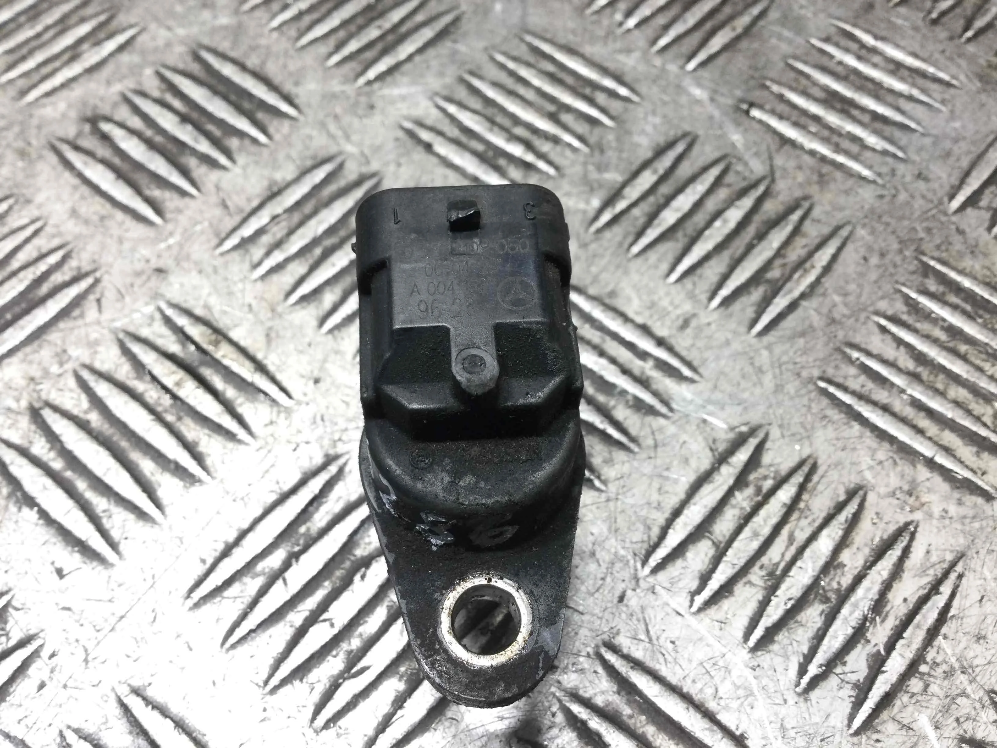 Датчик распредвала Mercedes CLK W209/A209 [рестайлинг] (2005-2010) бензин 3.0 i Автомат