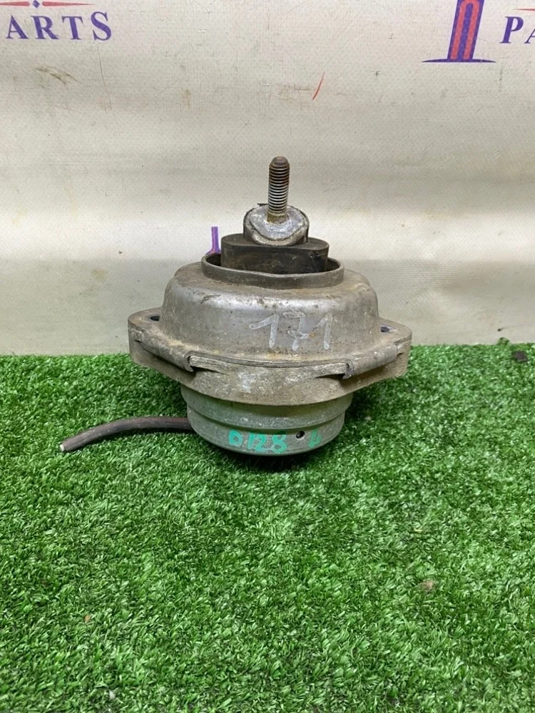 Подушка двигателя BMW X5 3.0D E53