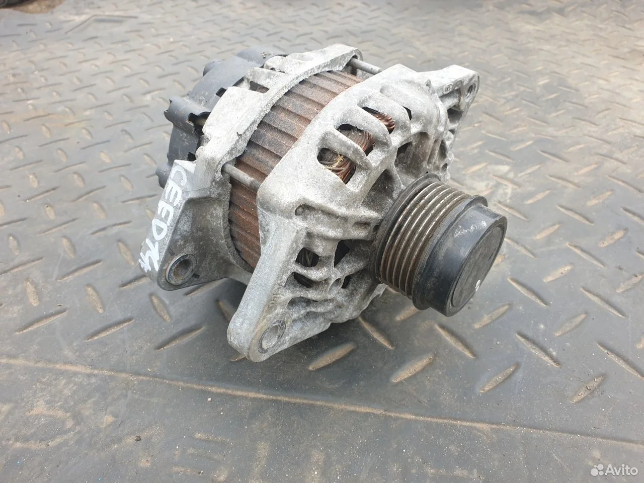 Генератор 90a kia ceed 2 -hyundai киа 37300-2b710