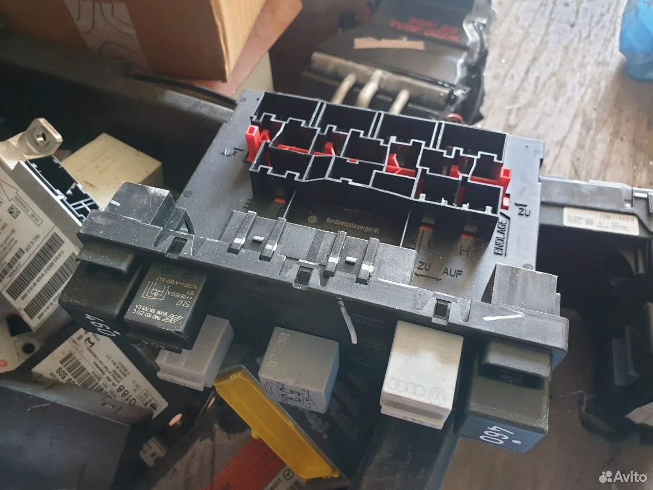 Блок комфорта bcm 3c8937049e vw jetta 5 passat b6