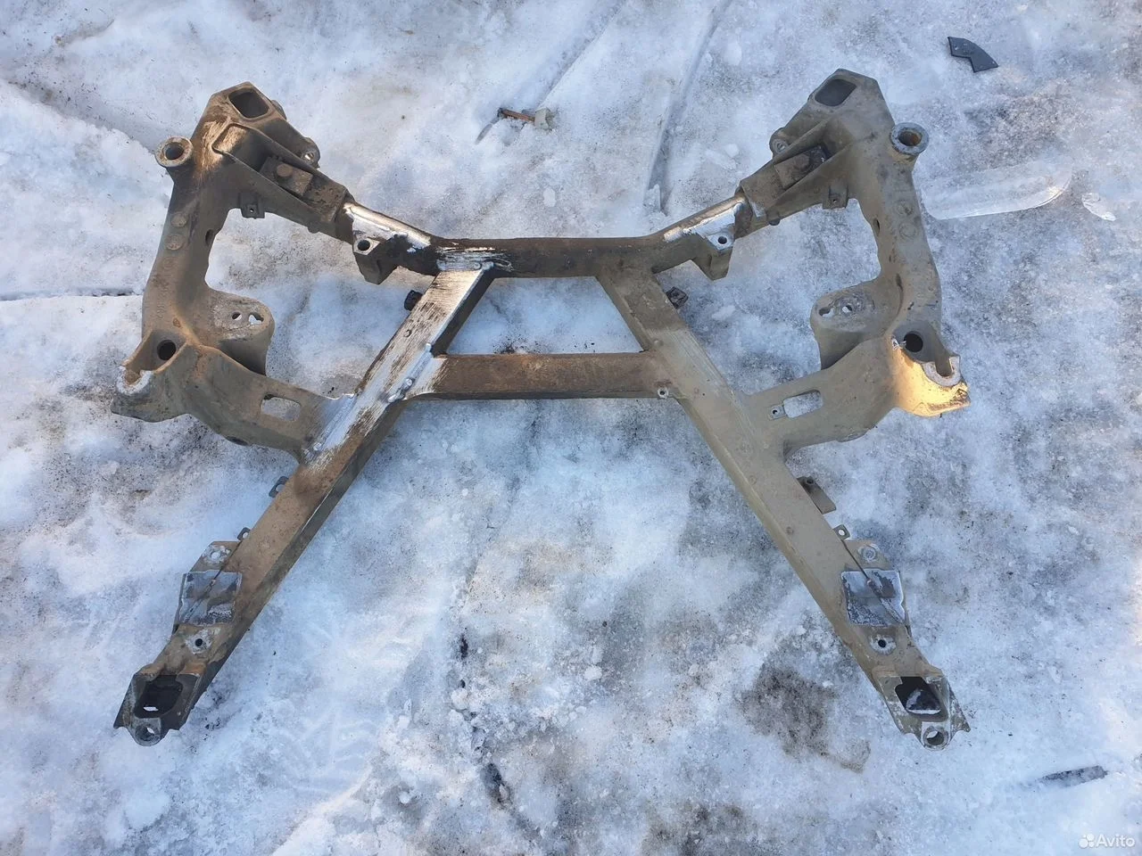 Подрамник балка подмоторная bmw 5 e39 бмв m52 m54