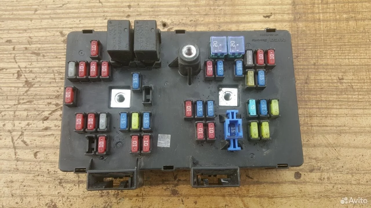 Блок предохранителей winstorm antara 96672016