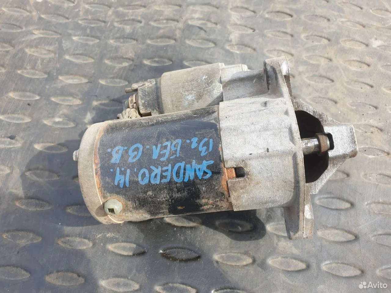 Стартер renault logan sandero k7j k4m 8200815083