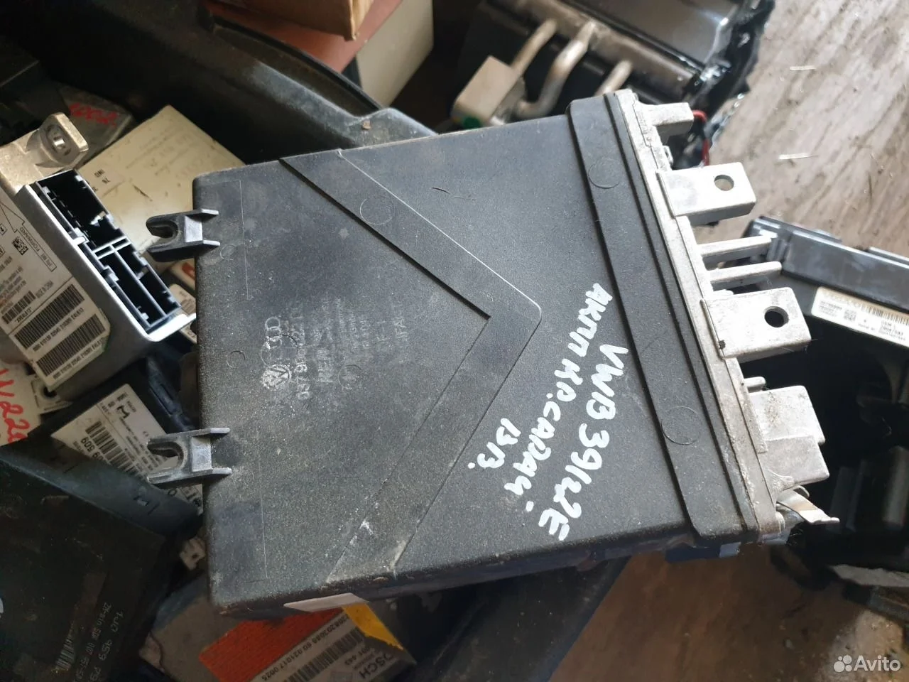 Блок управления двигателем passat b3 2e 2.0 2е б3