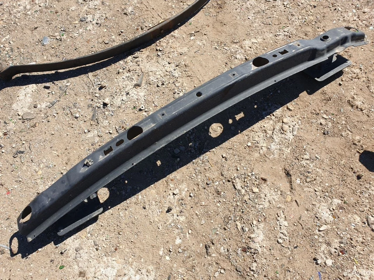 Усилитель заднего бампера vw caddy 3 2k0807417ag