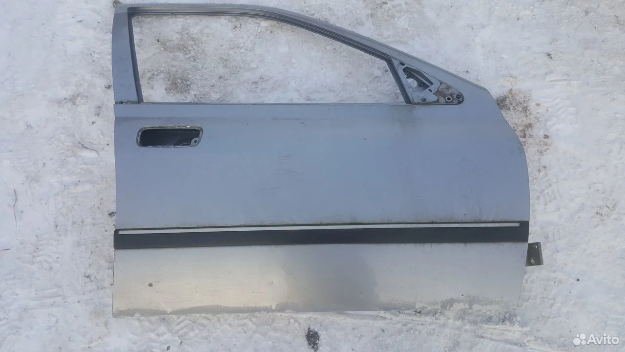 Дверь передняя правая peugeot 406 пежо 9004q1