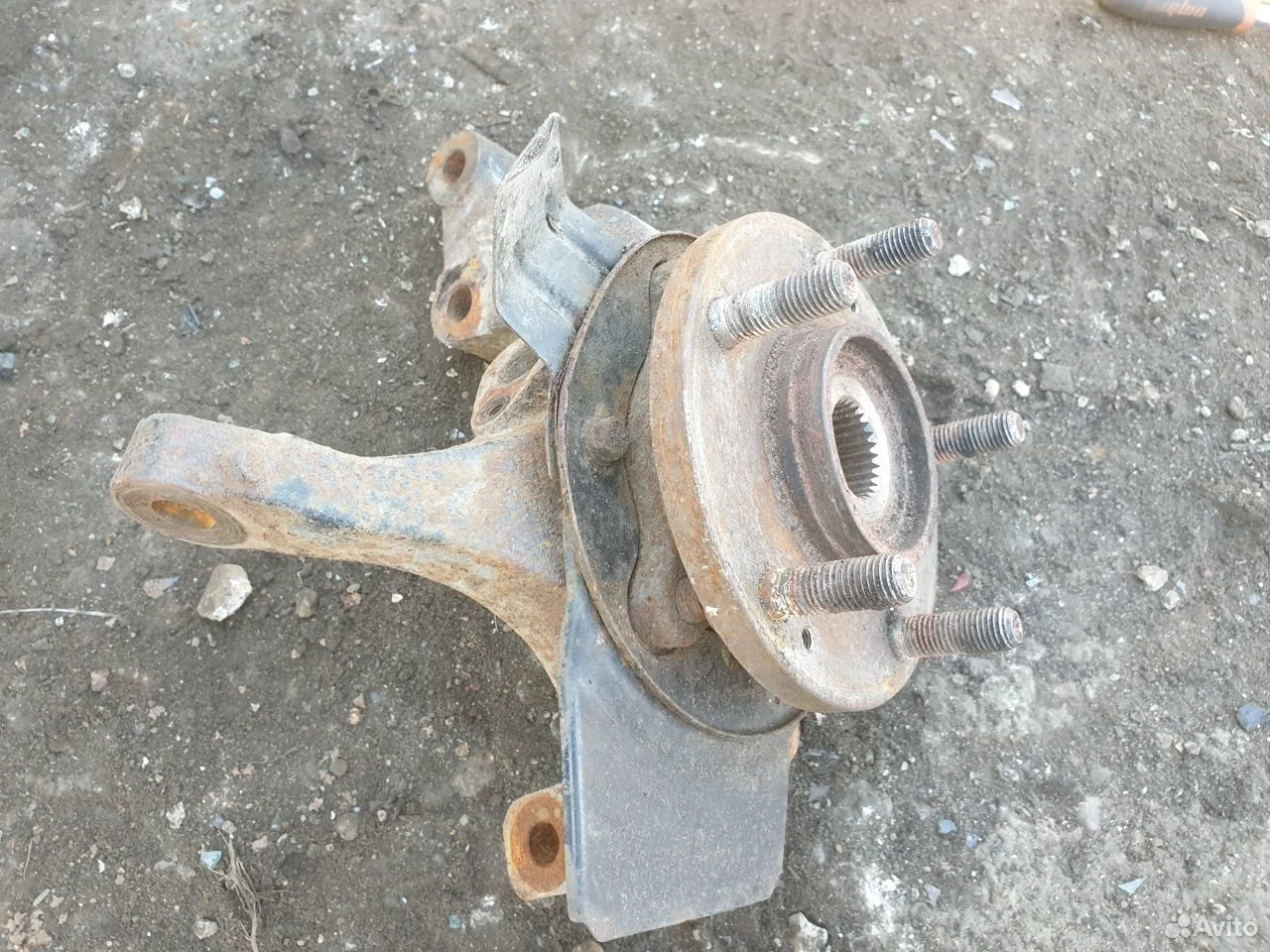 Кулак передний правый kia ceed 2 jd hyundai i30