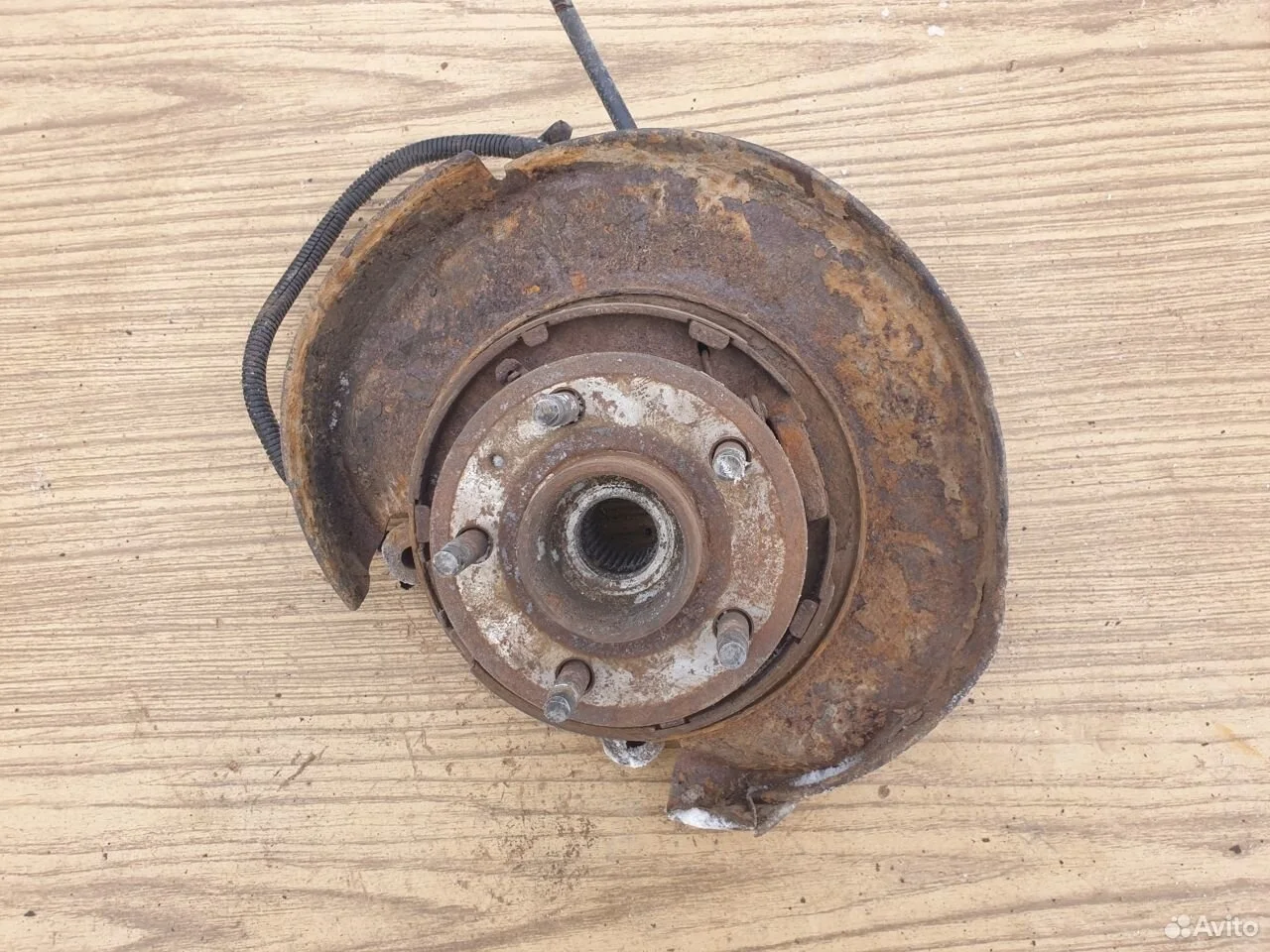 Кулак задний правый winstorm antara 96626433 ступи