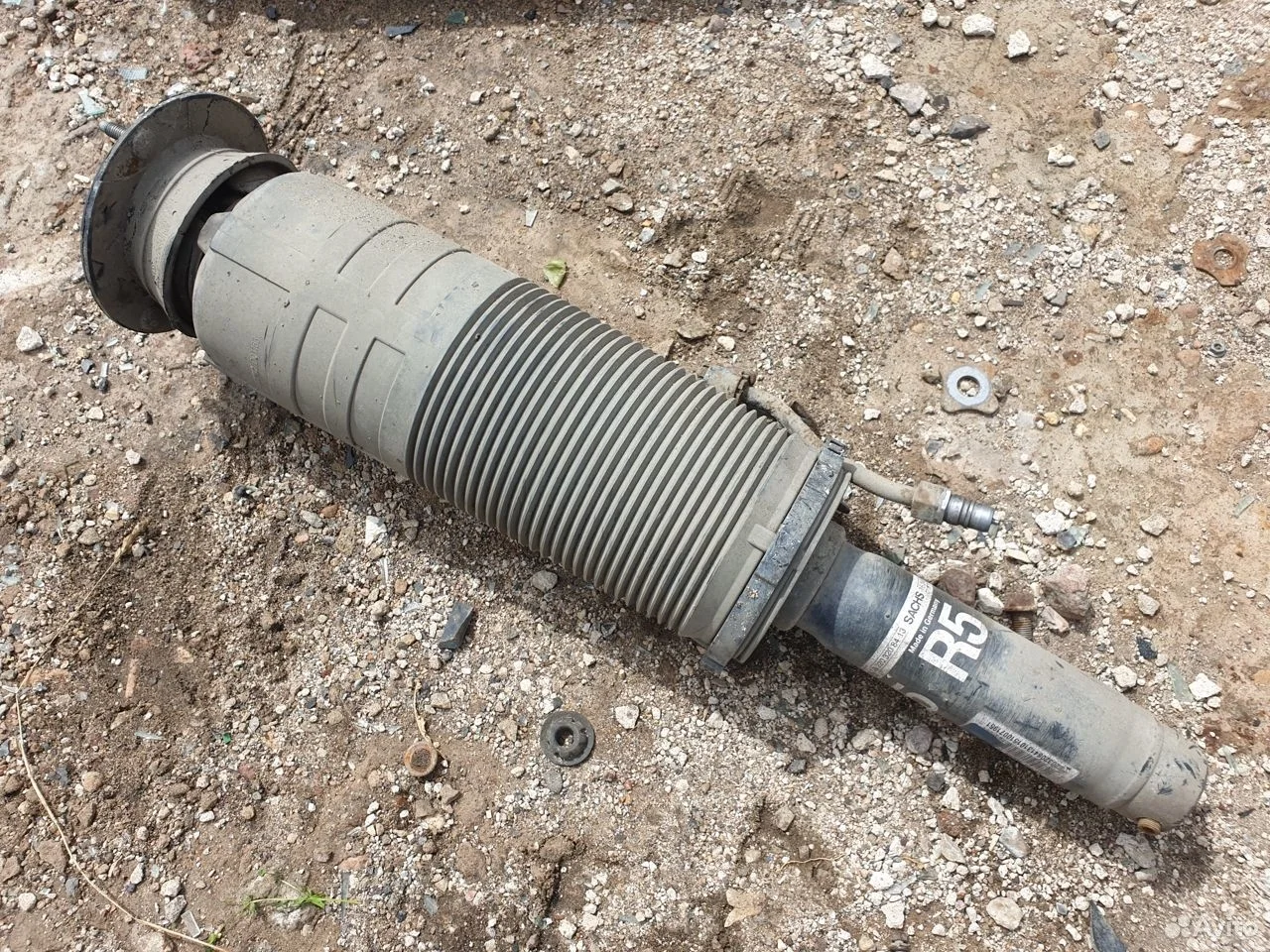 Передняя правая стойка abc mercedes s w220 cl w215