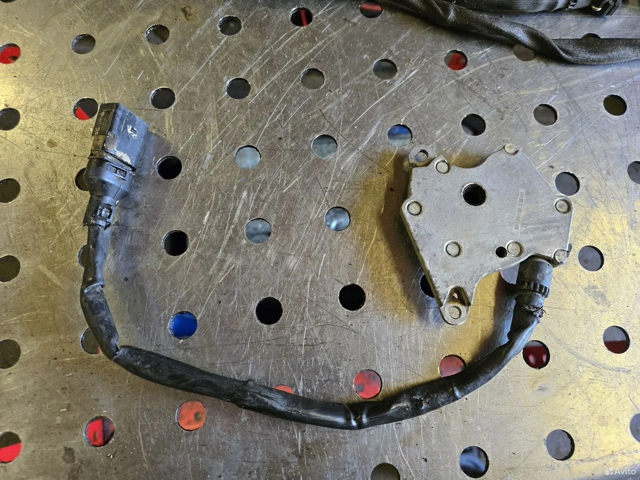 Датчик положения селектора 5hp19 vag 0501317994 5н