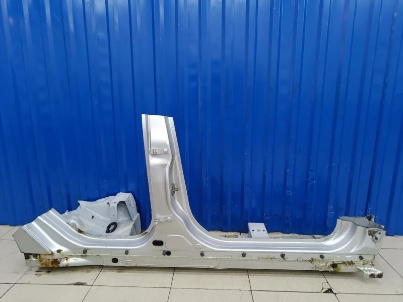 Порог Ford Focus 2012 1837286 3 1.6 IQDB, правый