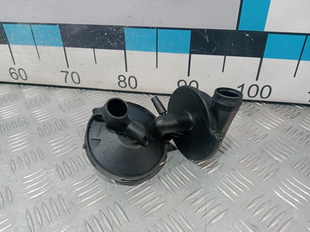 [Б/У] Клапан вентиляции картерных газов BMW [Код: 00584863 ]