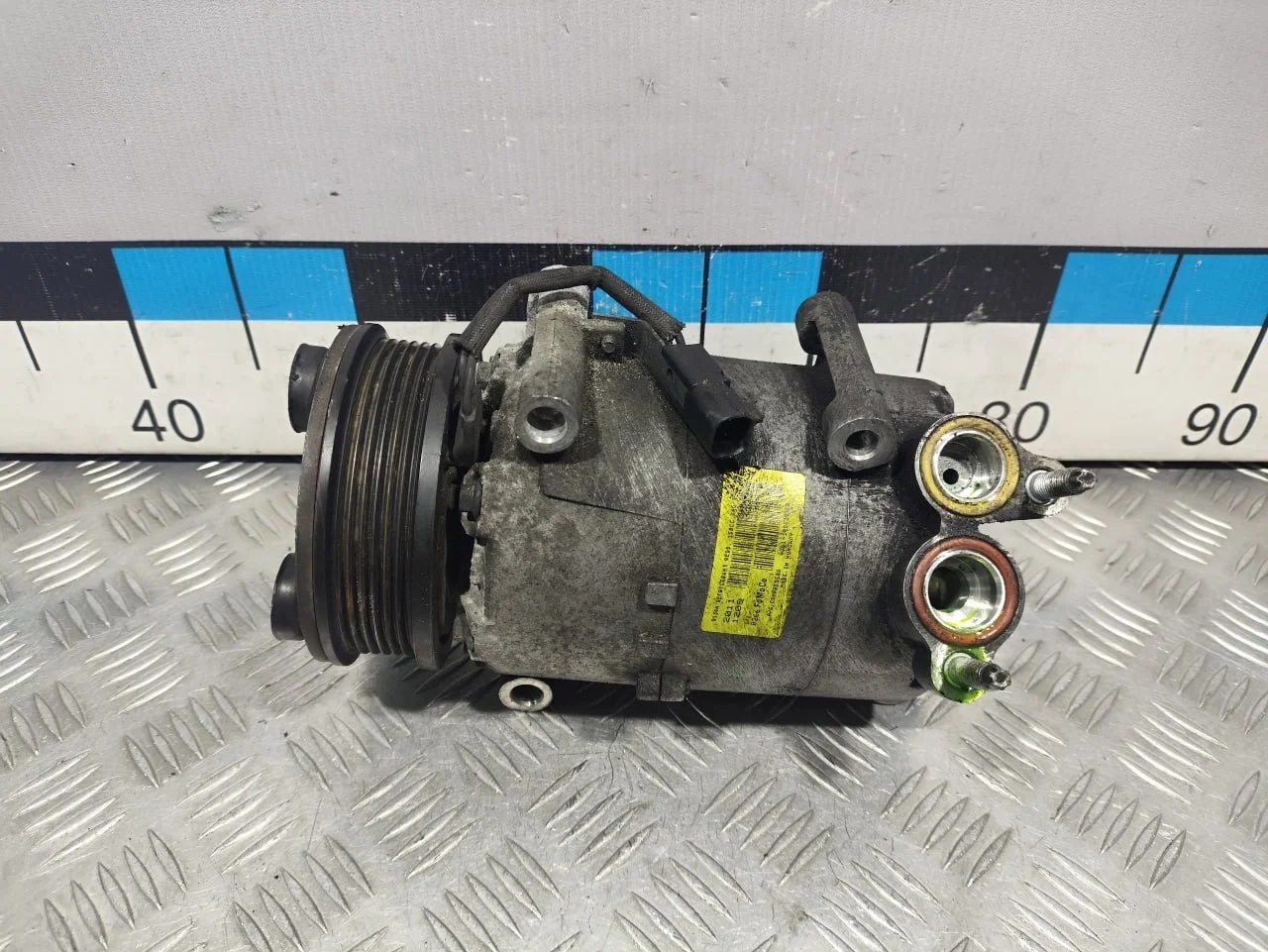 [Б/У] Компрессор кондиционера [Код: 00584224 ]