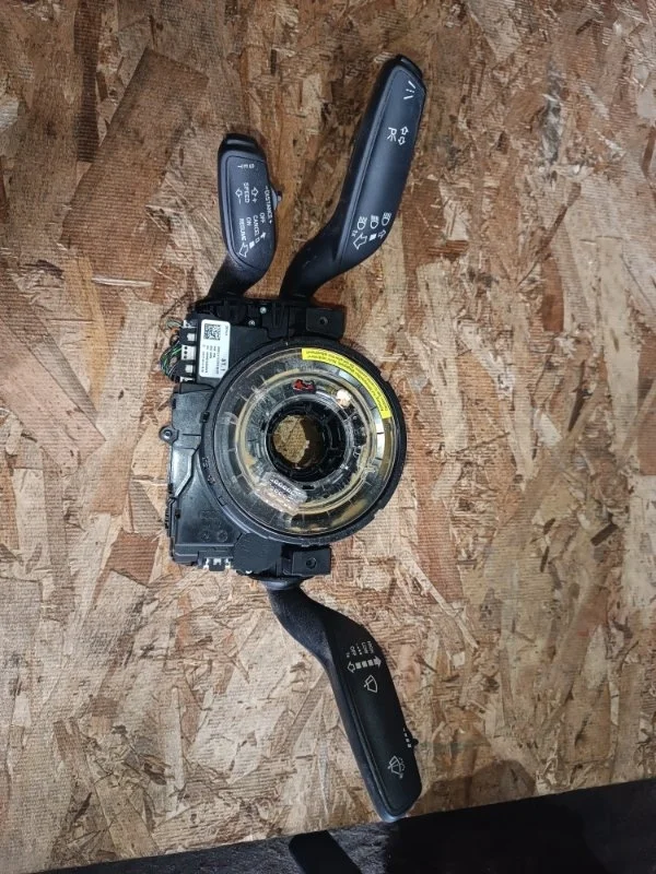 Стрекоза (подрулевой шлейф) Audi A6 2014 4G2